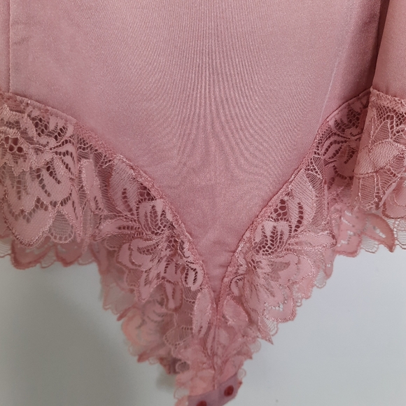 Free People Intimately FB Wild Bunch Bodysuit Pink Lace Trim Womens Size S Vneck - Picture 6 of 13